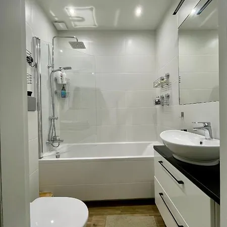 Premium Place Podchorazych